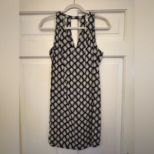 Old Navy Black Dress with Elegant Design